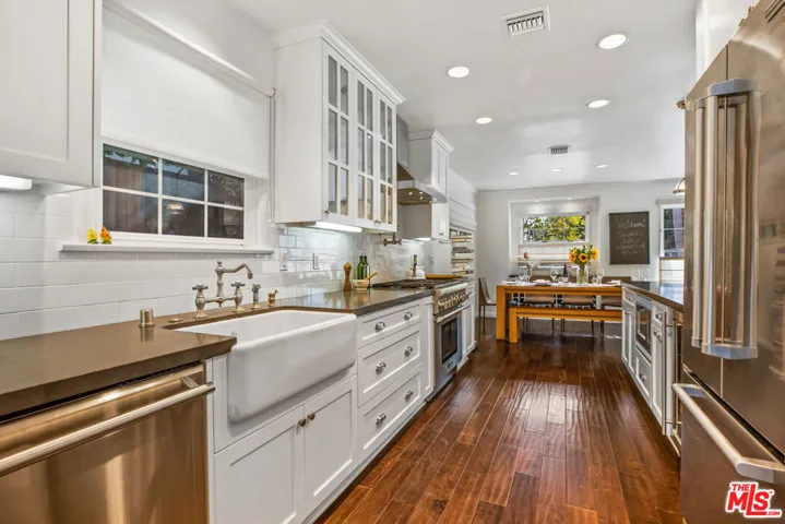 11363 Burnham Street, Los Angeles, California 90049