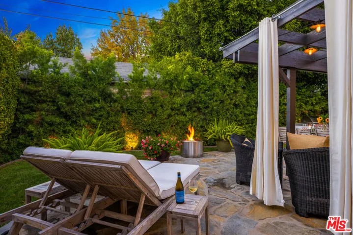 11363 Burnham Street, Los Angeles, California 90049