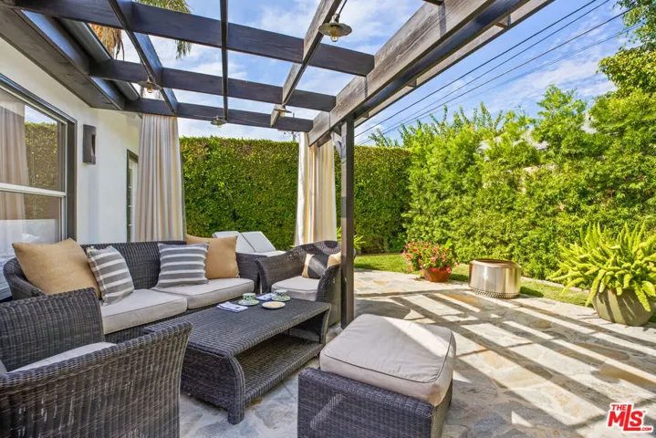 11363 Burnham Street, Los Angeles, California 90049
