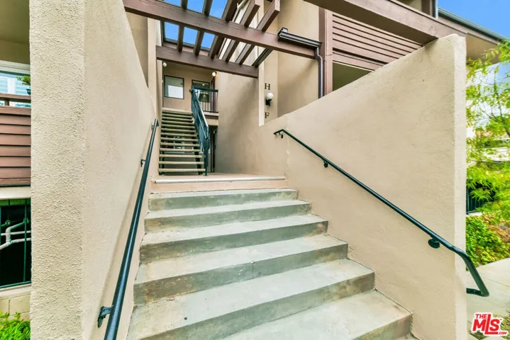 5927 Armaga Spring Road H, Rancho Palos Verdes, California 90275