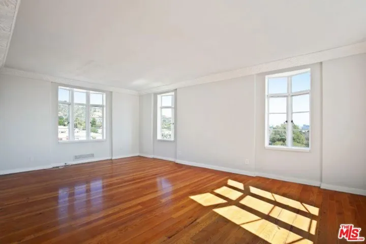 1314 N Hayworth Avenue 203, West Hollywood, California 90046