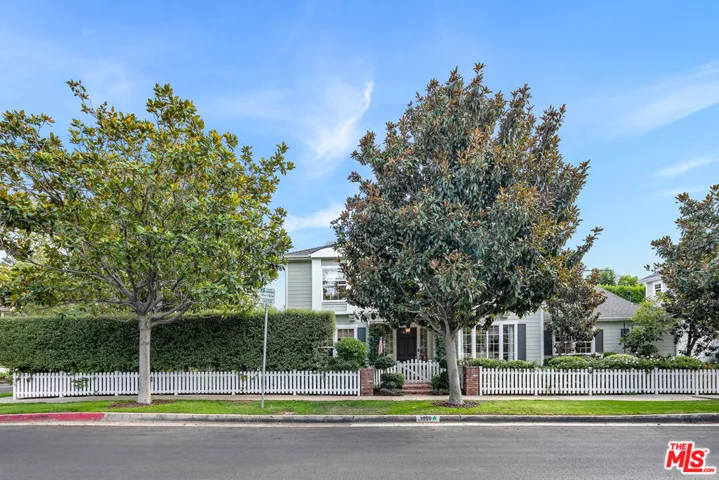 1059 Galloway Street, Pacific Palisades, California 90272