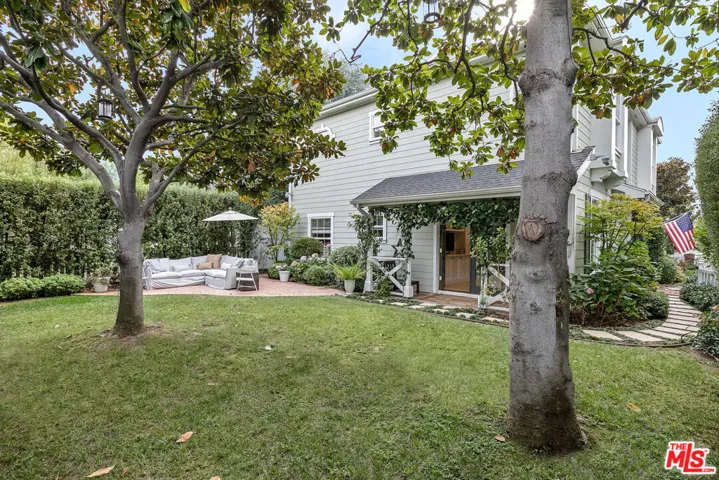 1059 Galloway Street, Pacific Palisades, California 90272