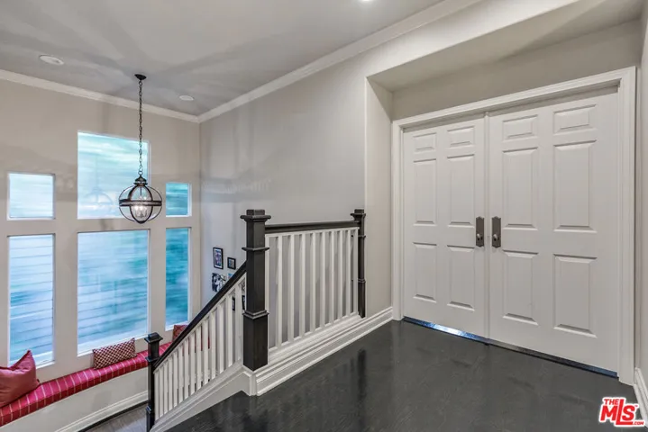1059 Galloway Street, Pacific Palisades, California 90272
