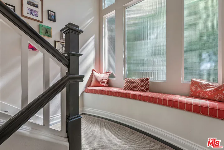 1059 Galloway Street, Pacific Palisades, California 90272