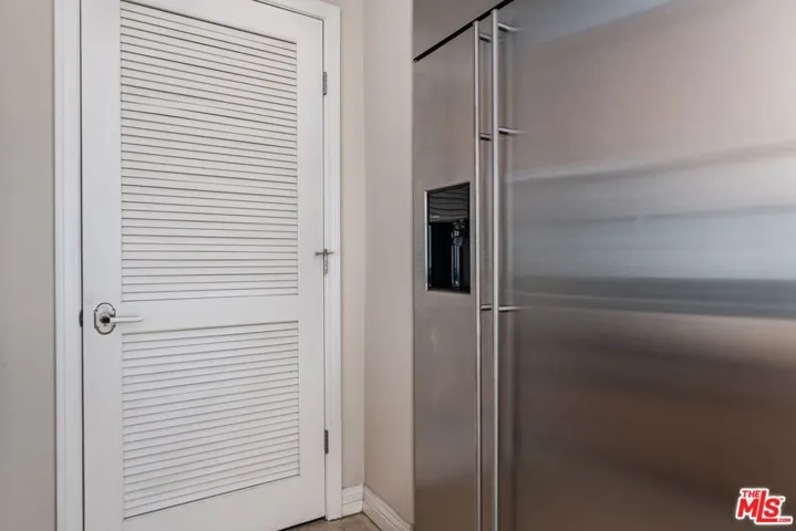 417 Caruso Avenue, Glendale, California 91210