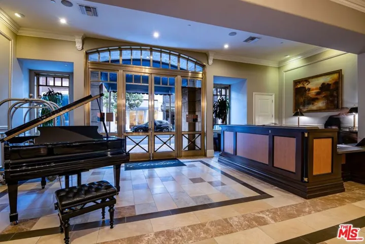 417 Caruso Avenue, Glendale, California 91210