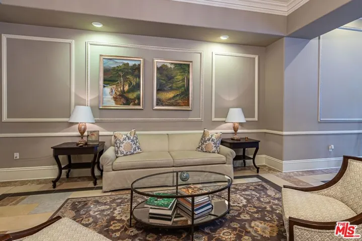 417 Caruso Avenue, Glendale, California 91210
