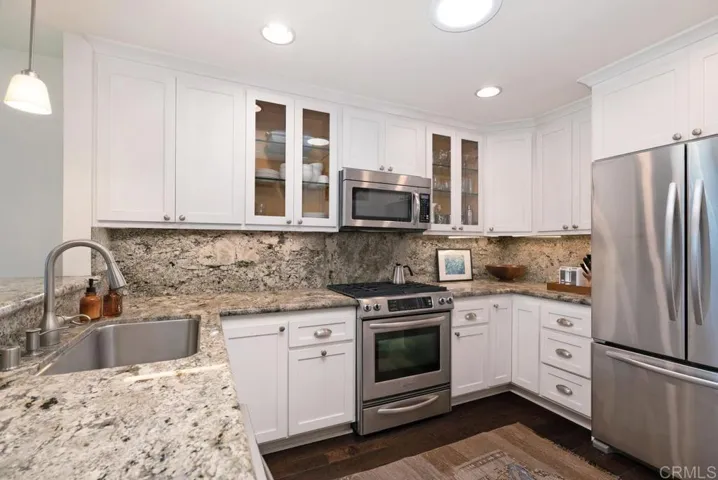 2402 Caminito Ocean Cove, Cardiff By The Sea, California 92007