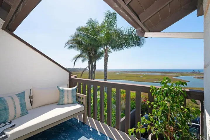 2402 Caminito Ocean Cove, Cardiff By The Sea, California 92007