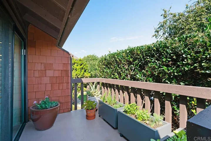 2402 Caminito Ocean Cove, Cardiff By The Sea, California 92007