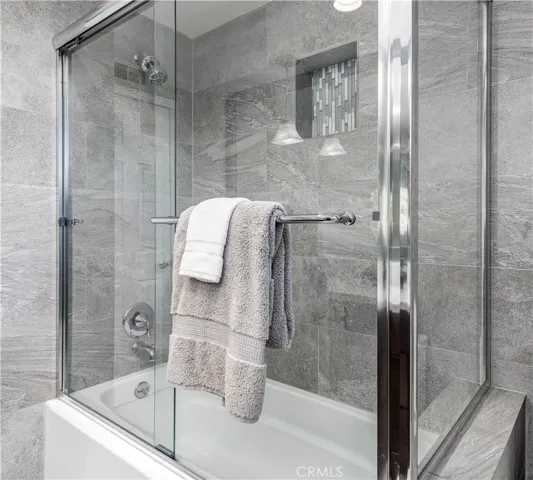 7261 Carlton Avenue, Westminster, California 92683