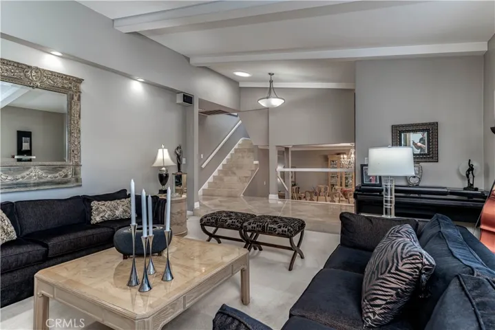 7261 Carlton Avenue, Westminster, California 92683