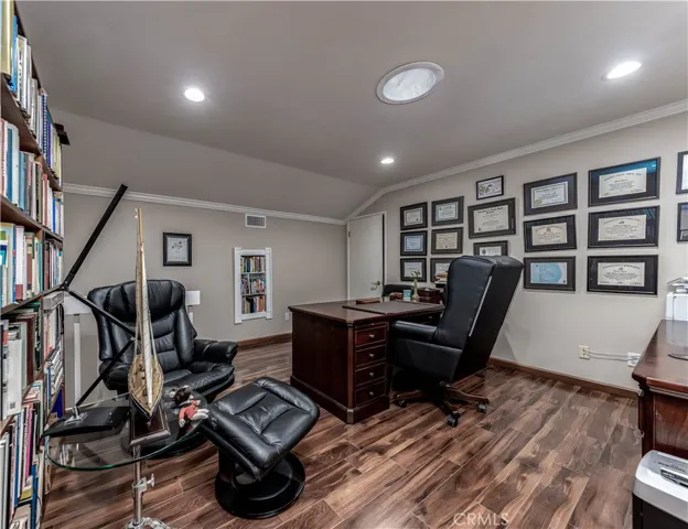 7261 Carlton Avenue, Westminster, California 92683