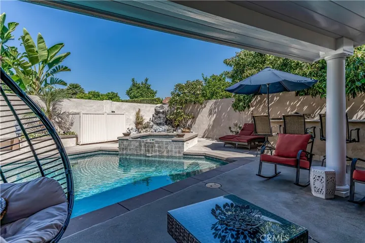 7261 Carlton Avenue, Westminster, California 92683