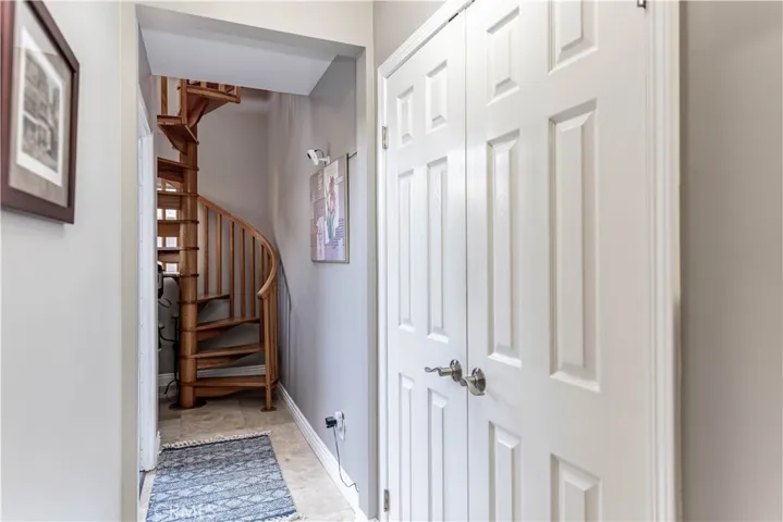 7261 Carlton Avenue, Westminster, California 92683