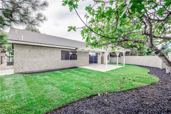 499 Thunderhead Street, Thousand Oaks, California 91360