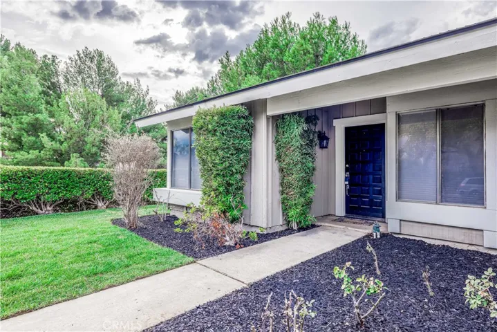 499 Thunderhead Street, Thousand Oaks, California 91360