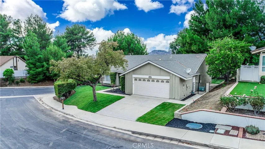 499 Thunderhead Street, Thousand Oaks, California 91360