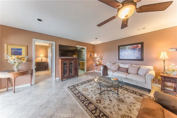 30870 Avenida Del Reposo, Temecula, California 92591