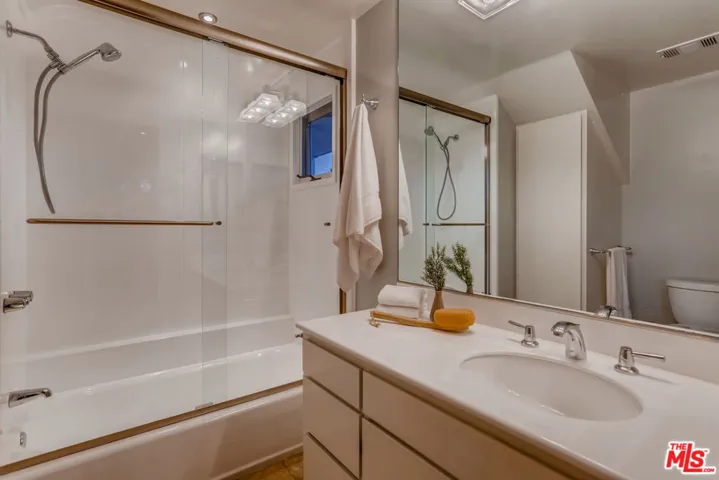 4661 Palmero Drive, Los Angeles, California 90065