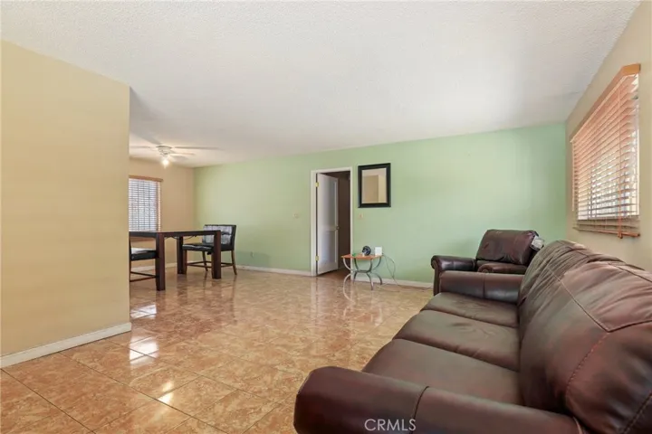 718 E 112th Street, Los Angeles, California 90059