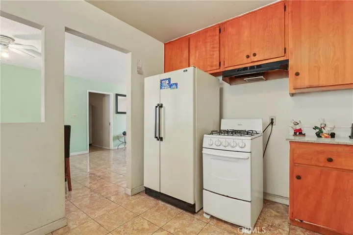718 E 112th Street, Los Angeles, California 90059