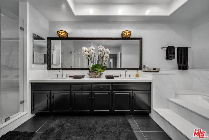 13078 Mindanao Way 115, Marina Del Rey, California 90292