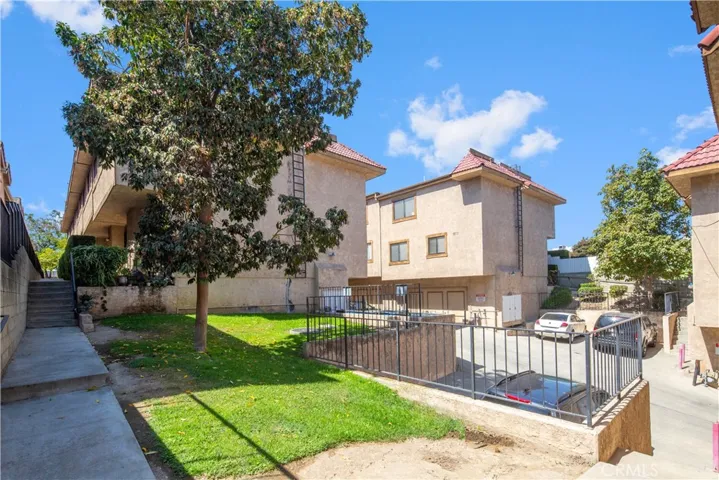 28 S Chapel Avenue, Alhambra, California 91801