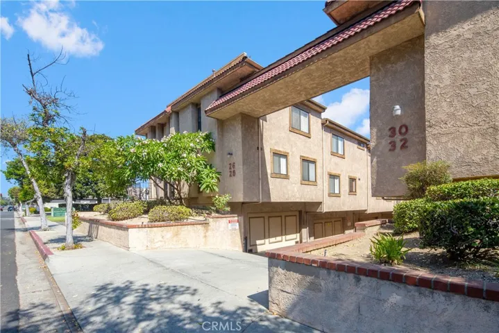 28 S Chapel Avenue, Alhambra, California 91801