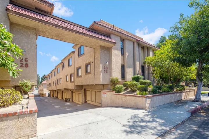 28 S Chapel Avenue, Alhambra, California 91801