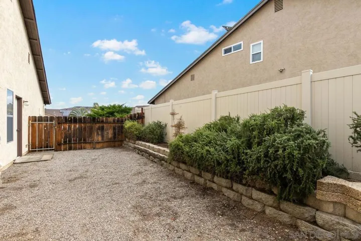11069 Collinwood Dr, Santee, California 92071