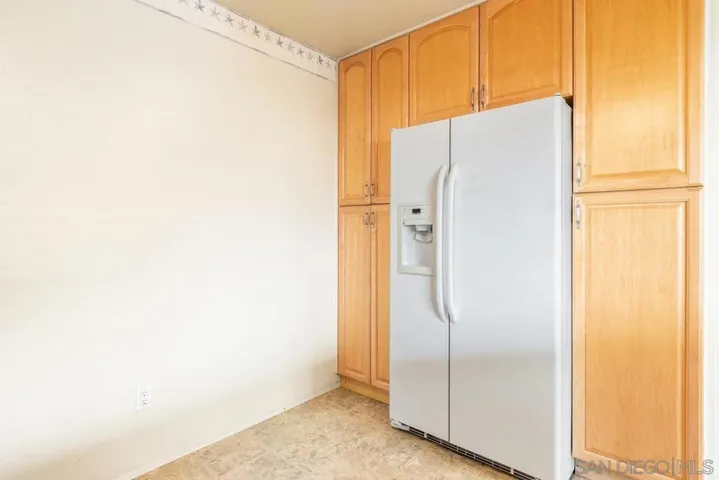 11069 Collinwood Dr, Santee, California 92071
