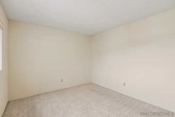 11069 Collinwood Dr, Santee, California 92071