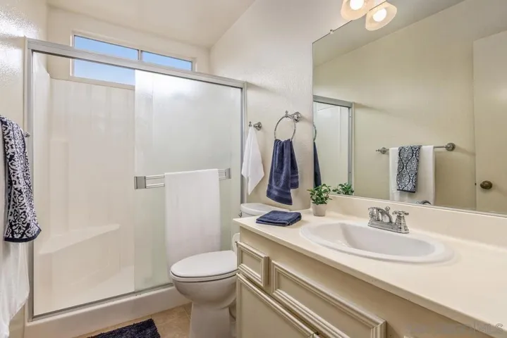 11069 Collinwood Dr, Santee, California 92071