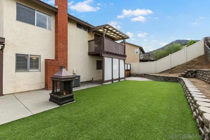 11069 Collinwood Dr, Santee, California 92071