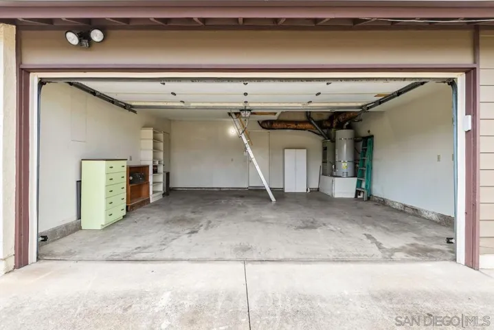 11069 Collinwood Dr, Santee, California 92071