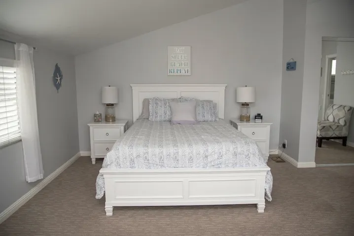 2nd level back bedroom.