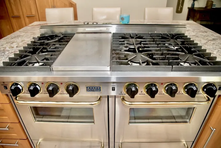 601 12th Street, Huntington Beach, California 92648