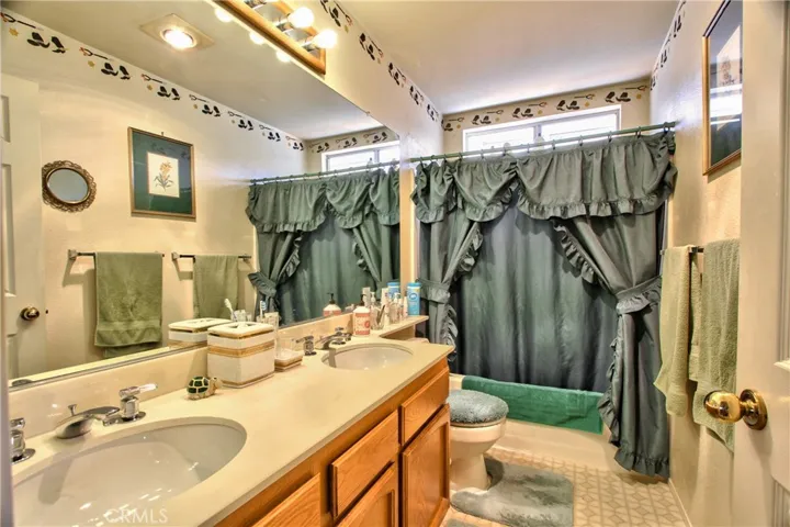 29825 Vail Brook Drive, Temecula, California 92591