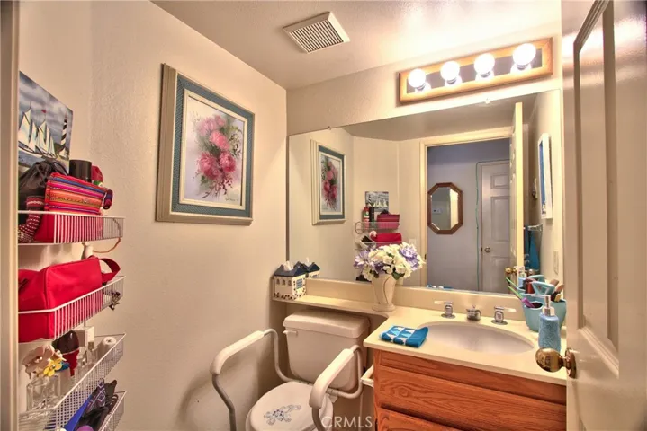 29825 Vail Brook Drive, Temecula, California 92591