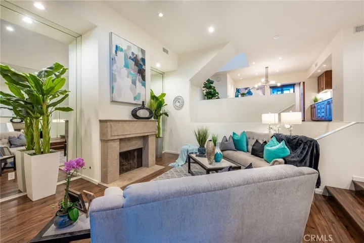 5416 Heron Bay, Long Beach, California 90803