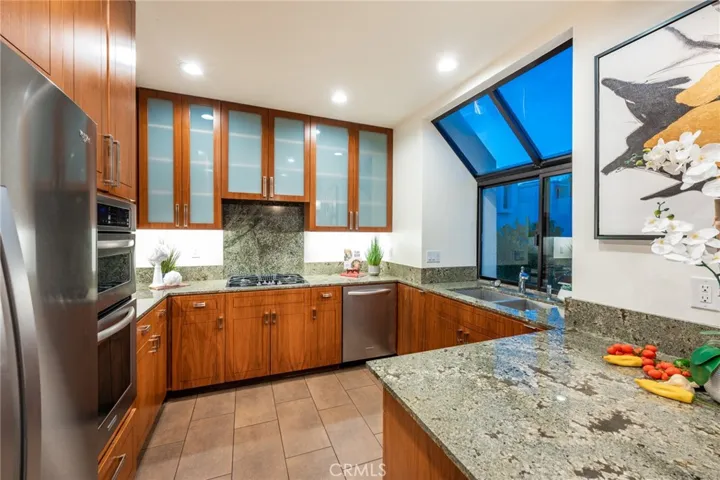 5416 Heron Bay, Long Beach, California 90803