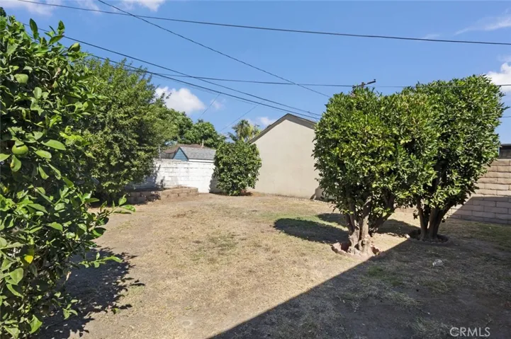 6007 Village Road, Lakewood, California 90713
