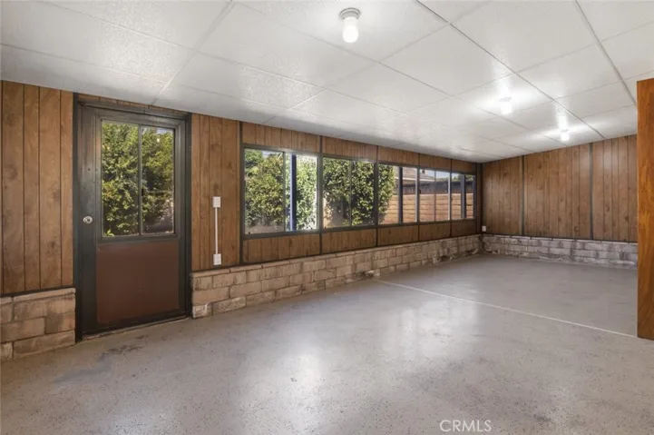 6007 Village Road, Lakewood, California 90713