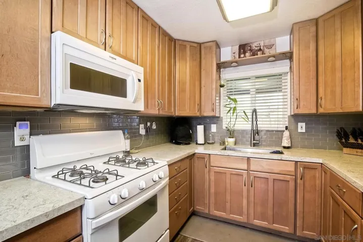1794 Peppervilla Dr, El Cajon, California 92021