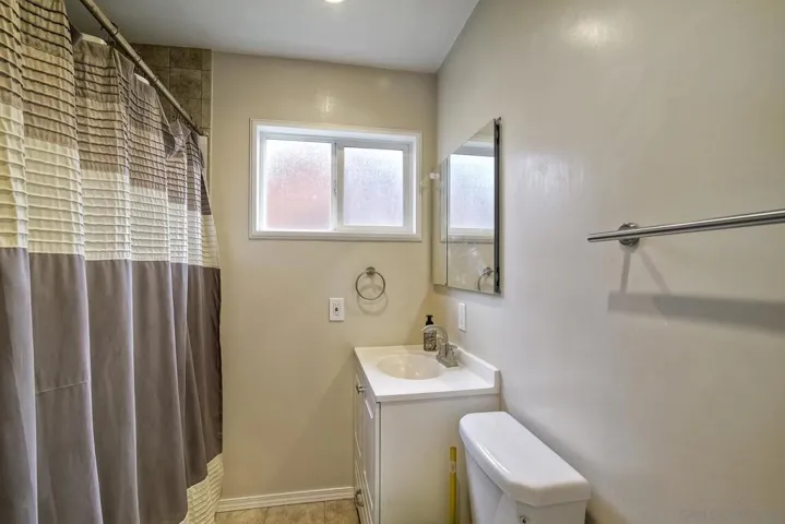 1794 Peppervilla Dr, El Cajon, California 92021