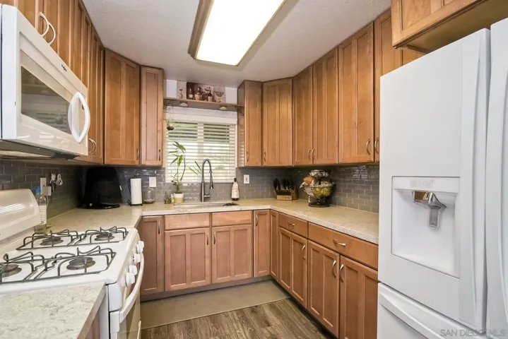 1794 Peppervilla Dr, El Cajon, California 92021