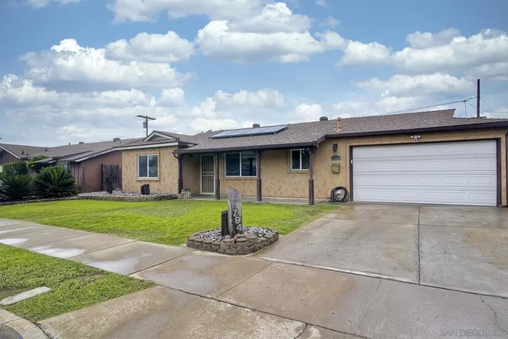 1794 Peppervilla Dr, El Cajon, California 92021