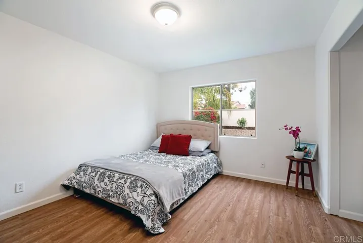7111 Tanager Drive, Carlsbad, California 92011